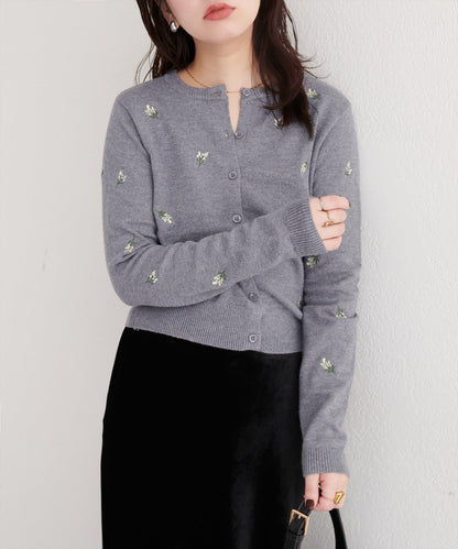 PBT花卉刺繡短款開衫