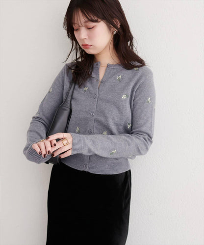 PBT花卉刺繡短款開衫