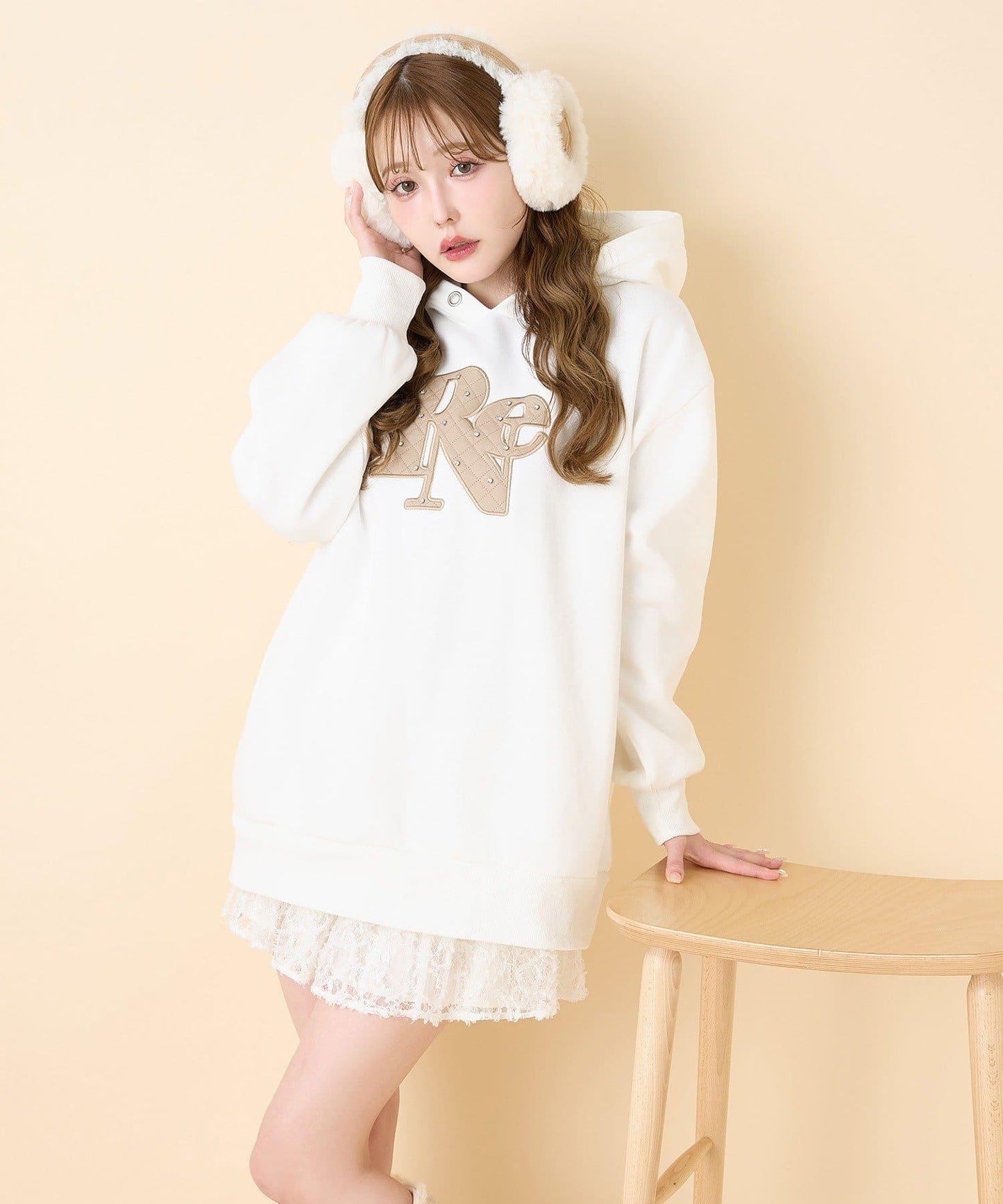 絎縫Logo寬鬆連帽衛衣