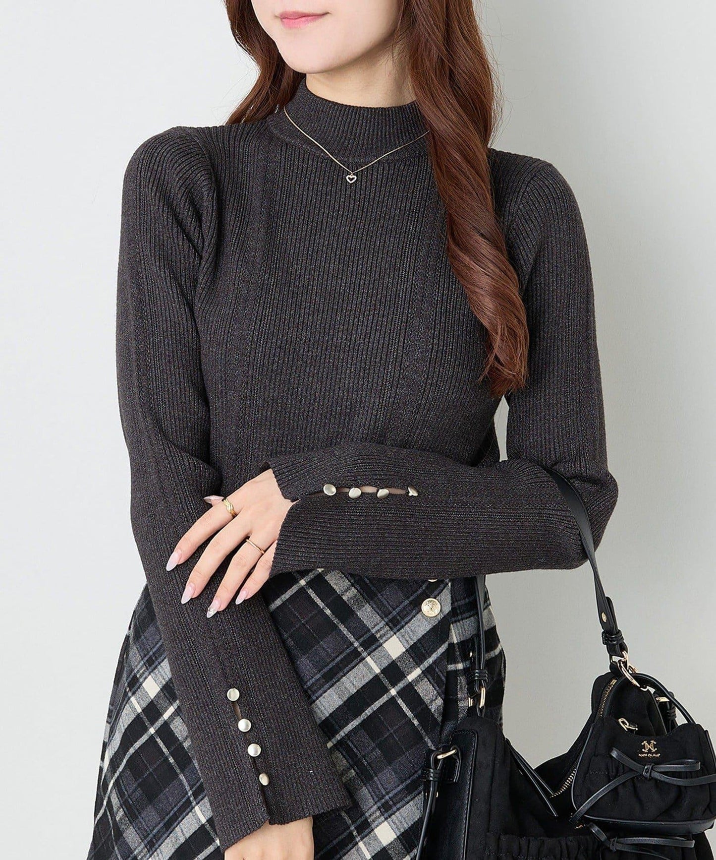 鏤空高領針織衫