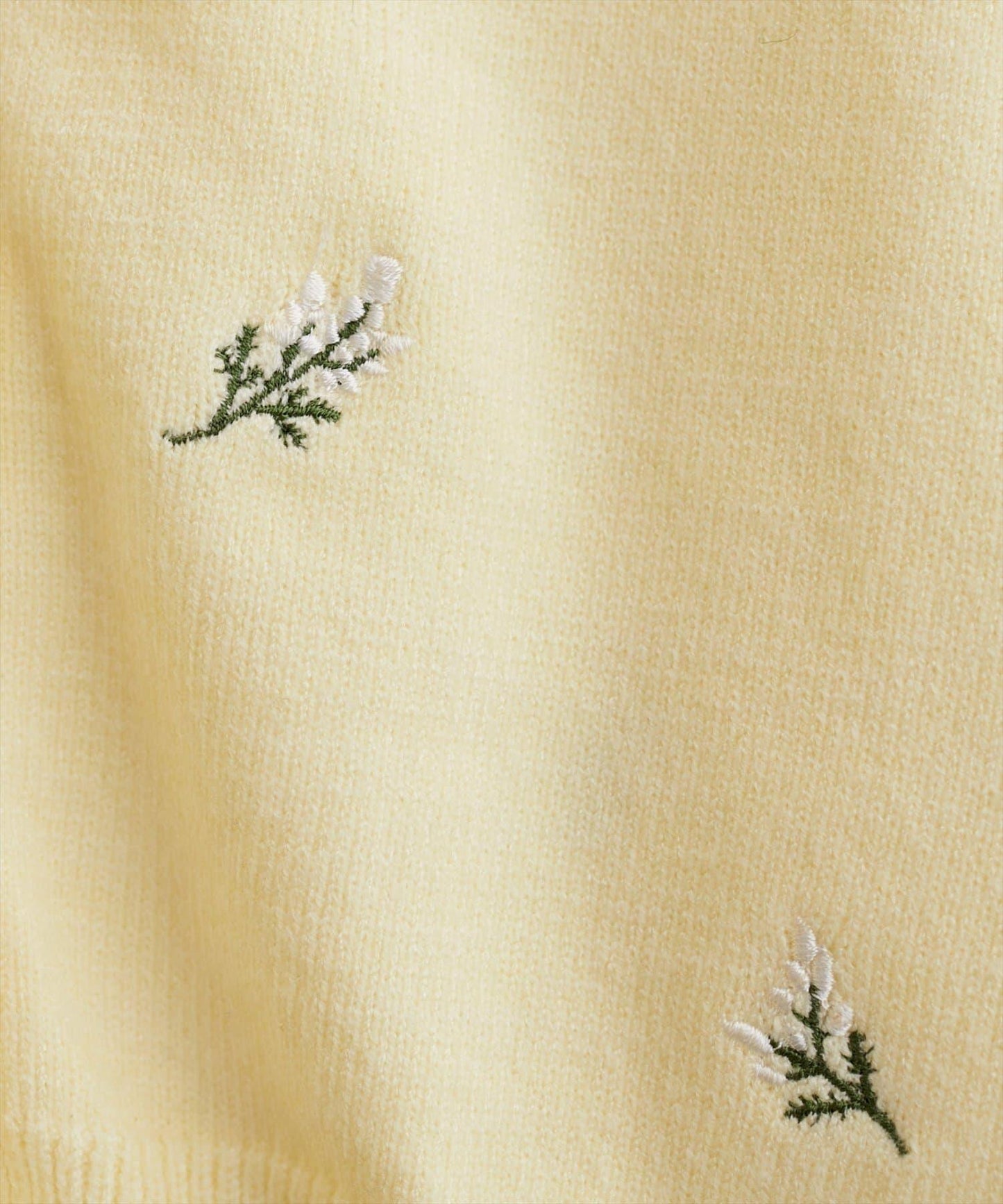 PBT花卉刺繡短款開衫