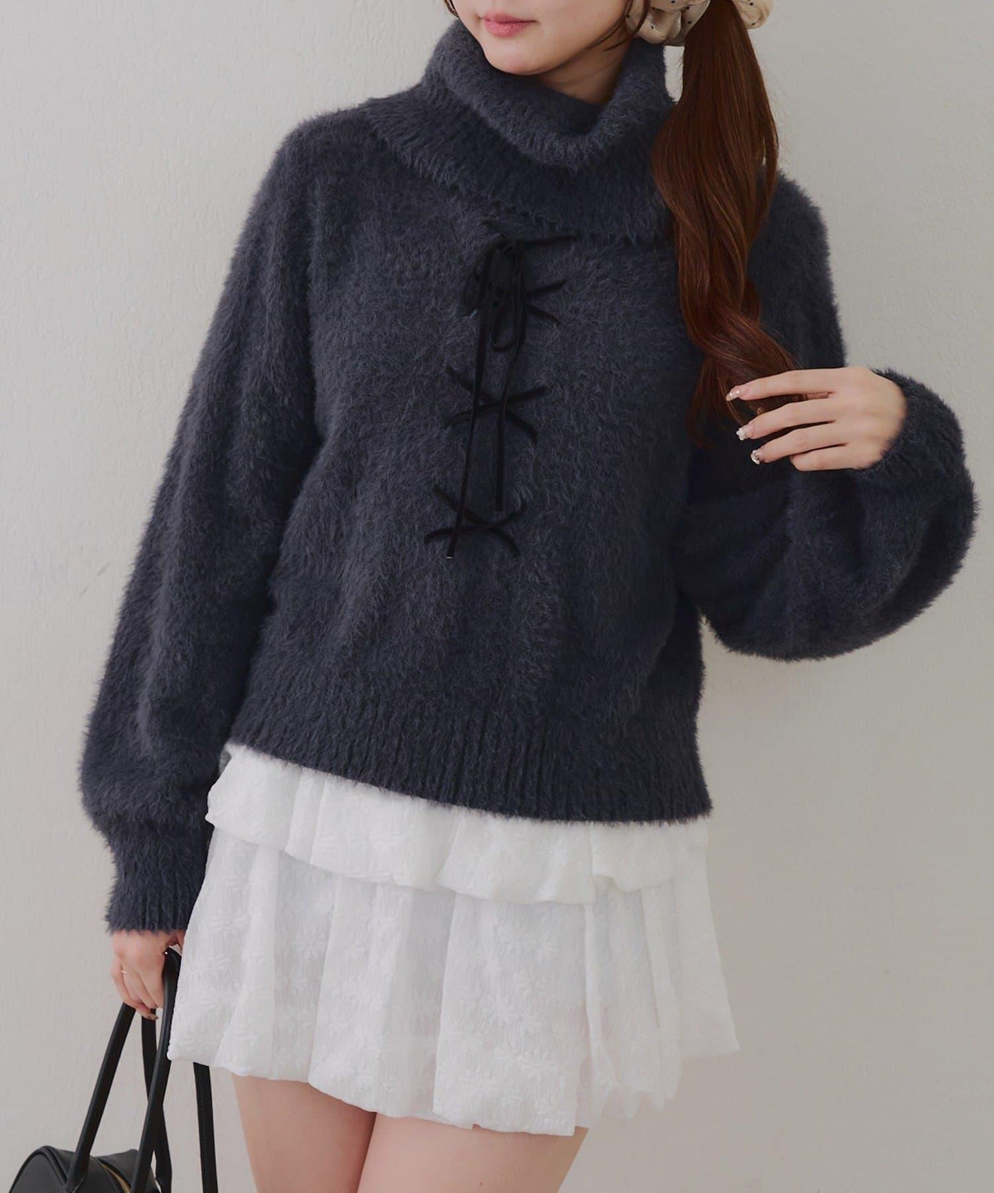 羽毛蕾絲繫帶套頭衫