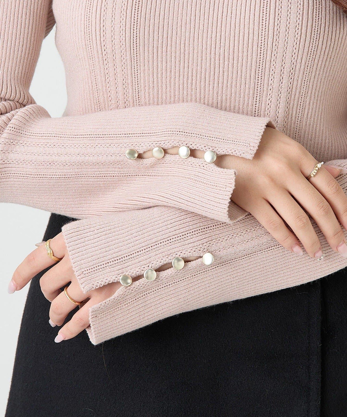 鏤空高領針織衫