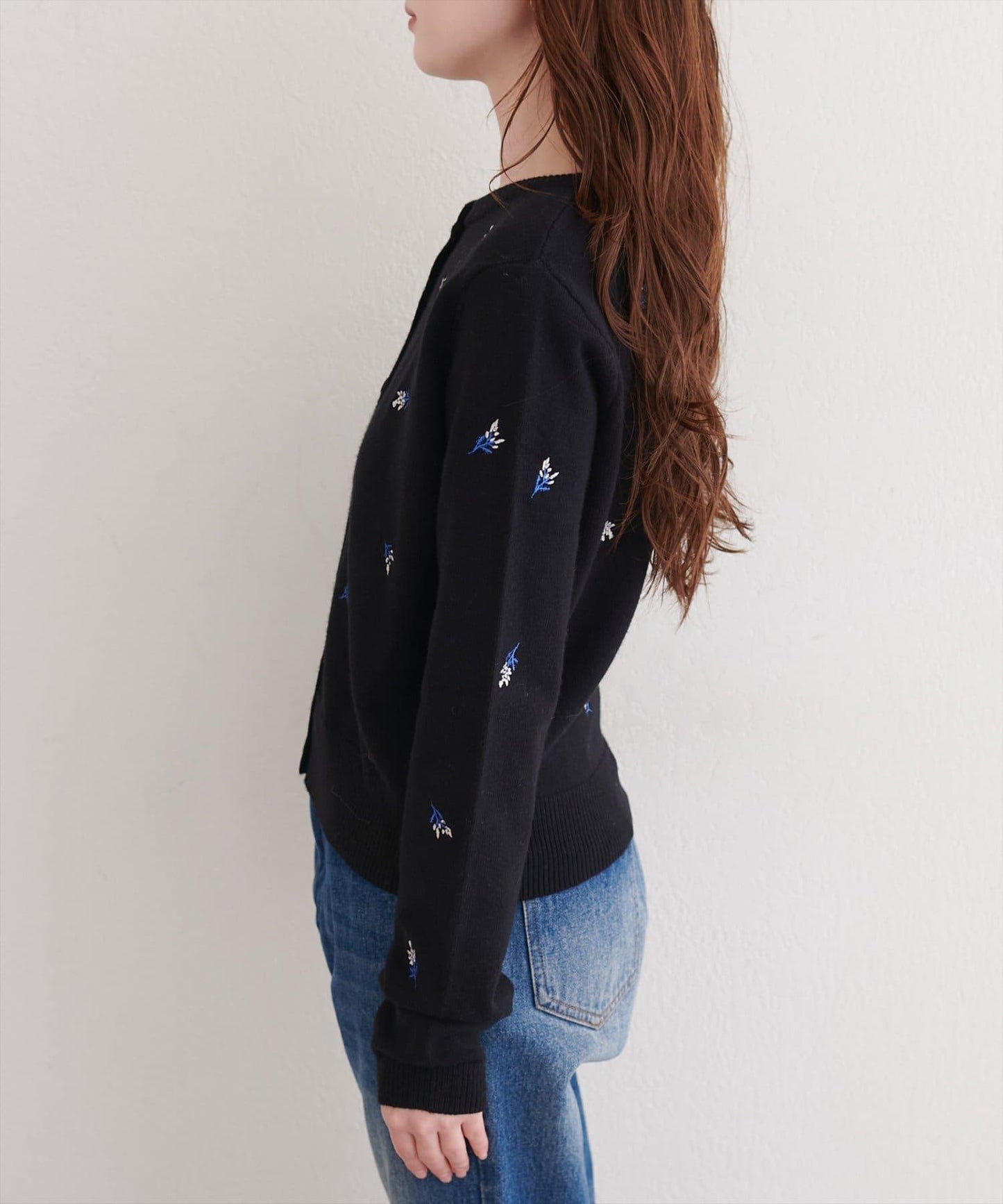 PBT花卉刺繡短款開衫