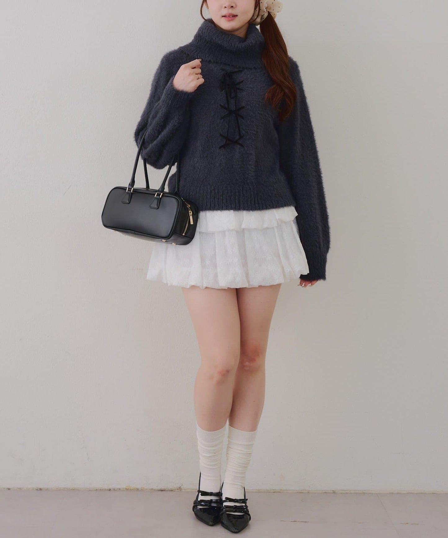 羽毛蕾絲繫帶套頭衫