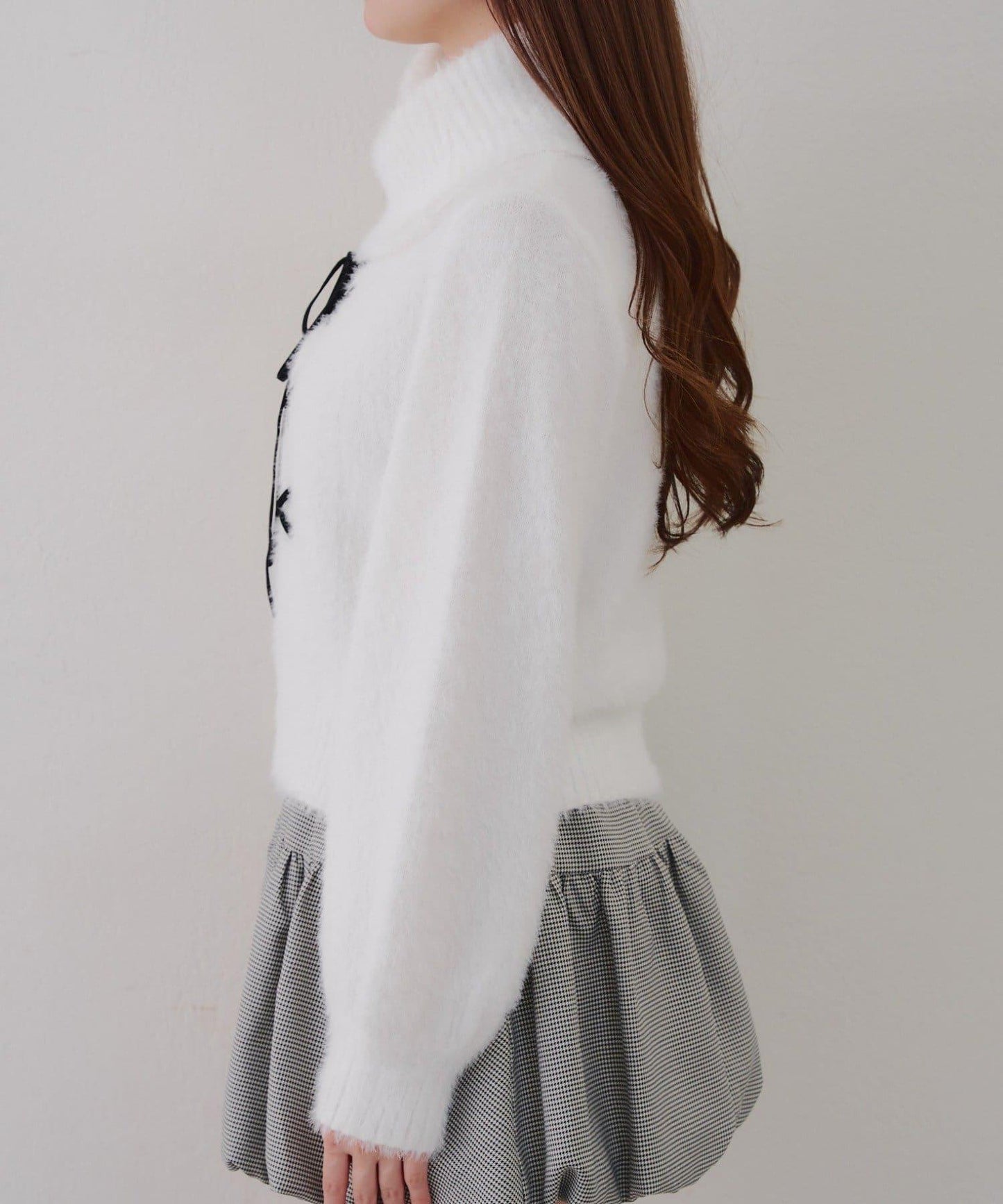 羽毛蕾絲繫帶套頭衫