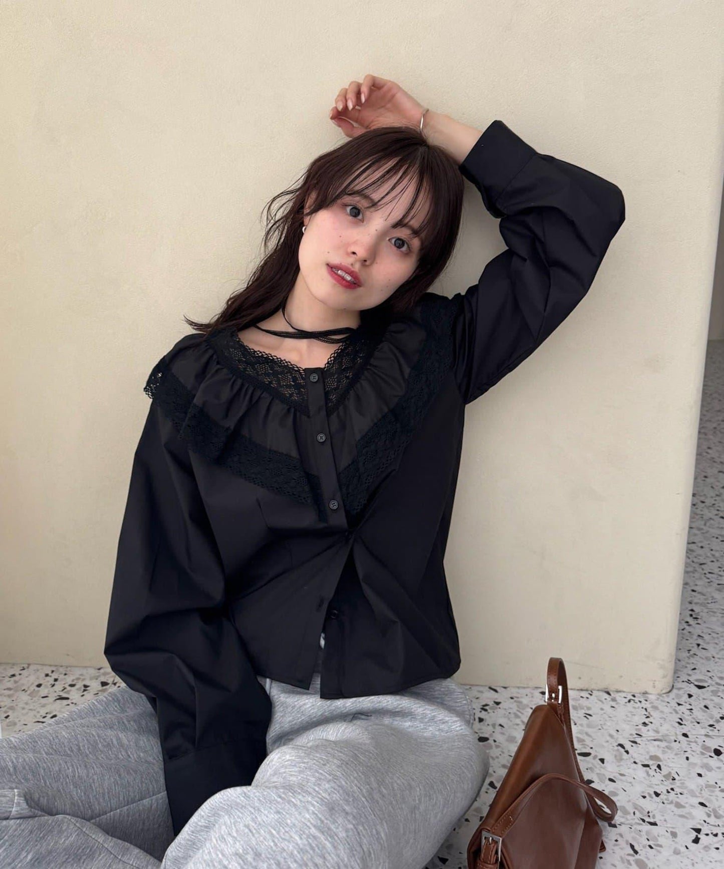 【@lily.s_y企畫】V型荷葉邊襯衫