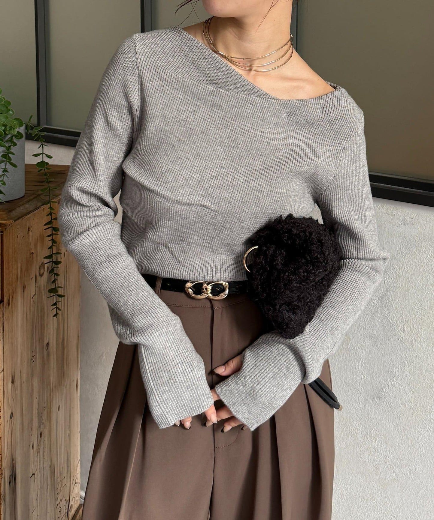 垂領羅紋針織套頭衫