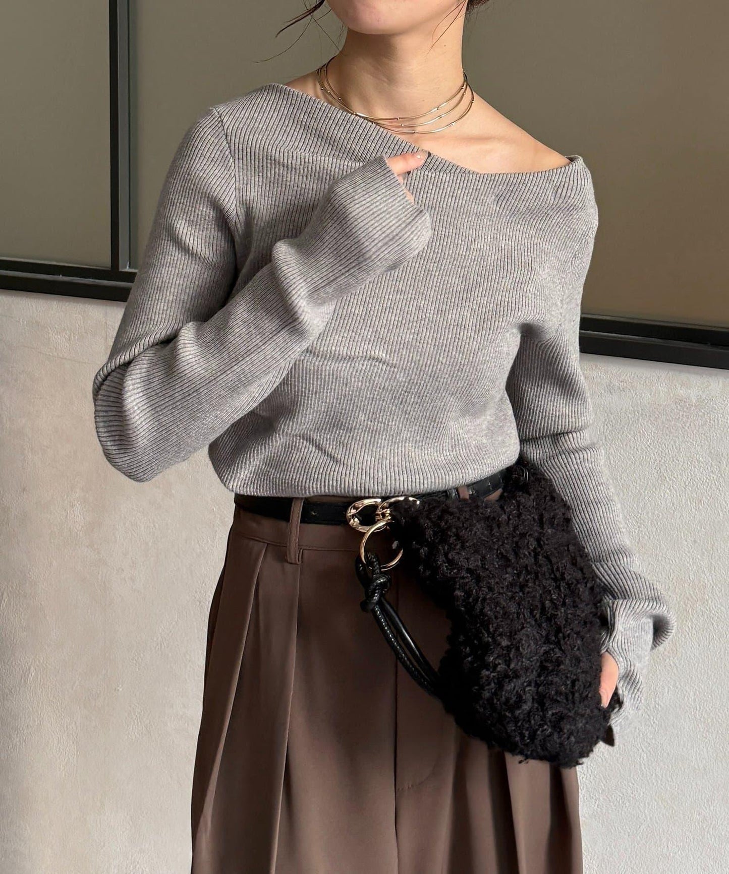 垂領羅紋針織套頭衫