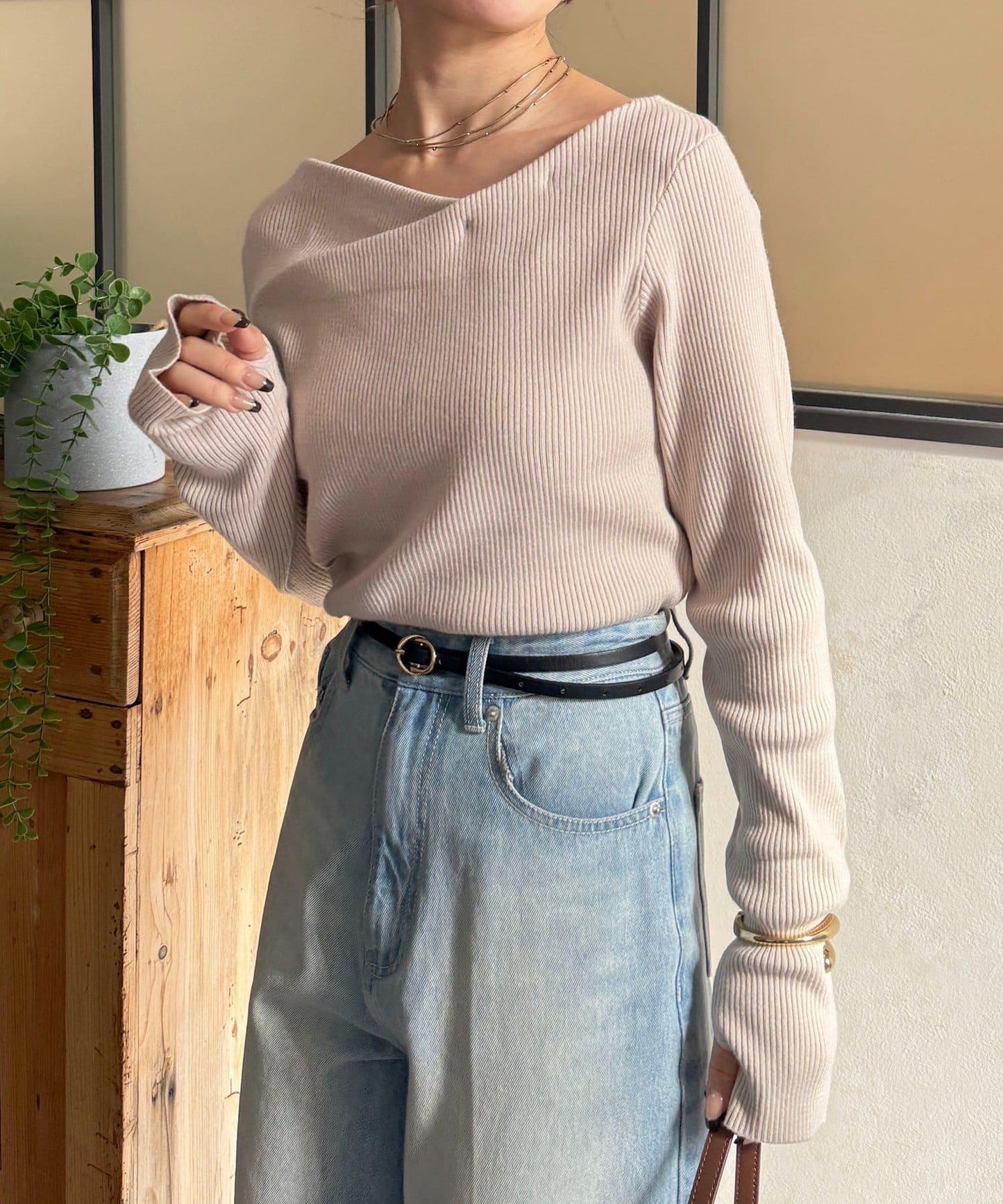 垂領羅紋針織套頭衫