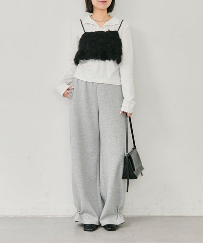 背部設計薄紗吊帶上衣