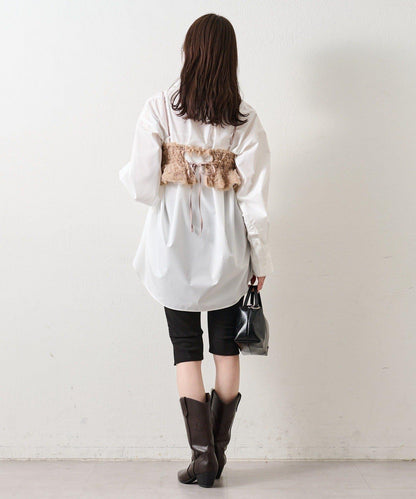 背部設計薄紗吊帶上衣