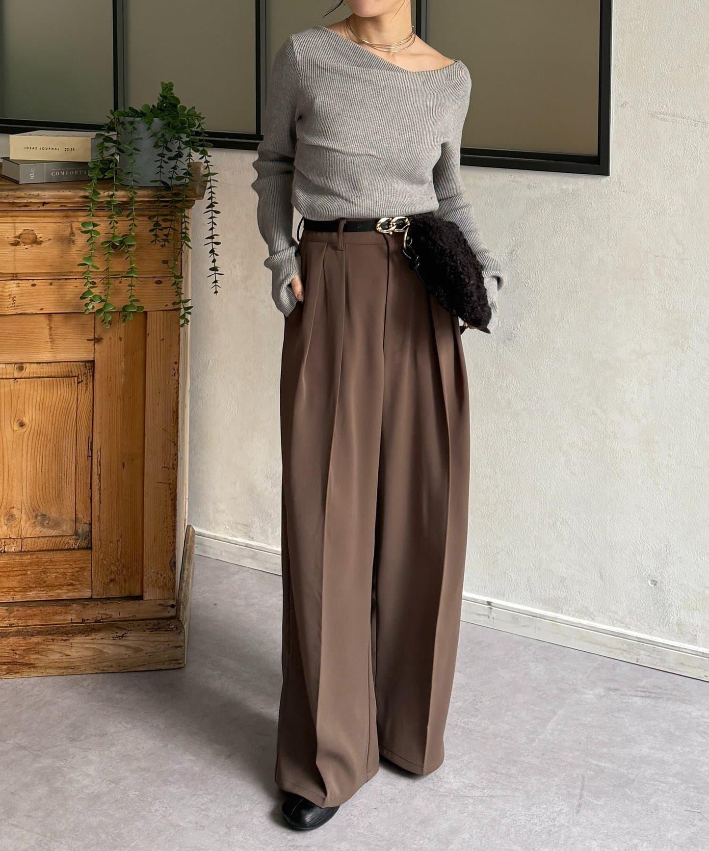 垂領羅紋針織套頭衫