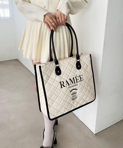 【復刻】帶有標誌刺繡的絎縫托特包