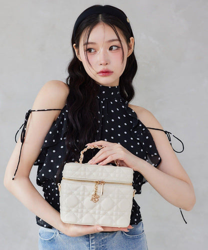 帶吊飾絎縫化妝包