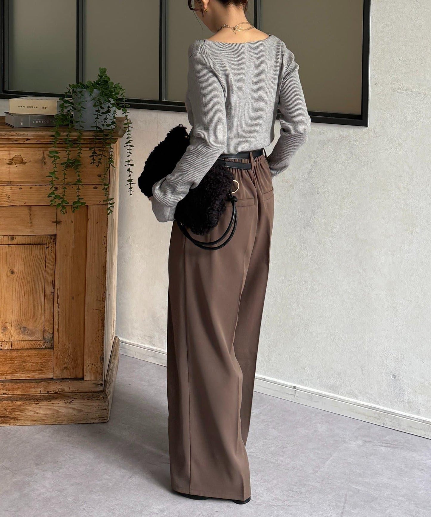 垂領羅紋針織套頭衫