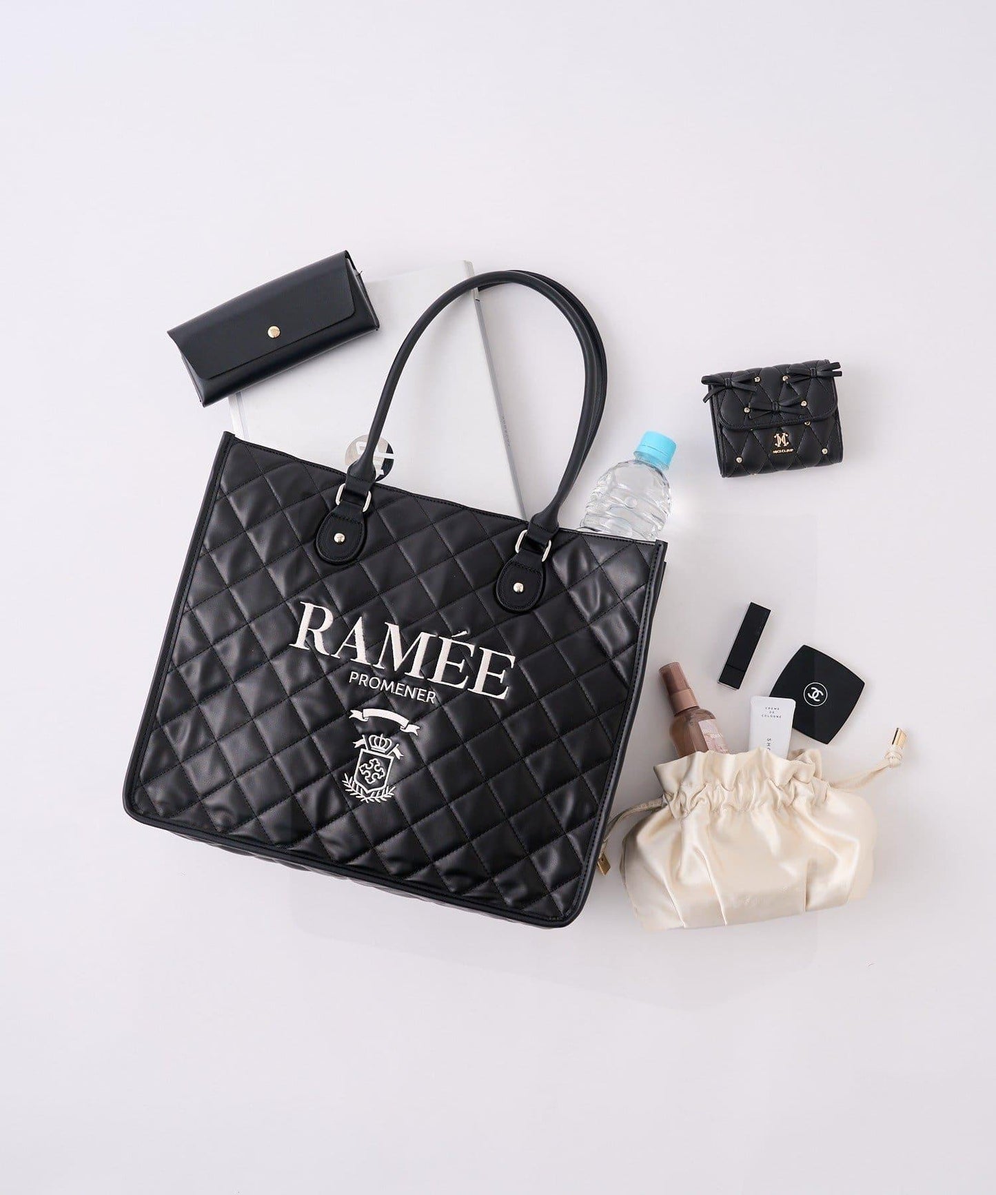 【復刻】帶有標誌刺繡的絎縫托特包