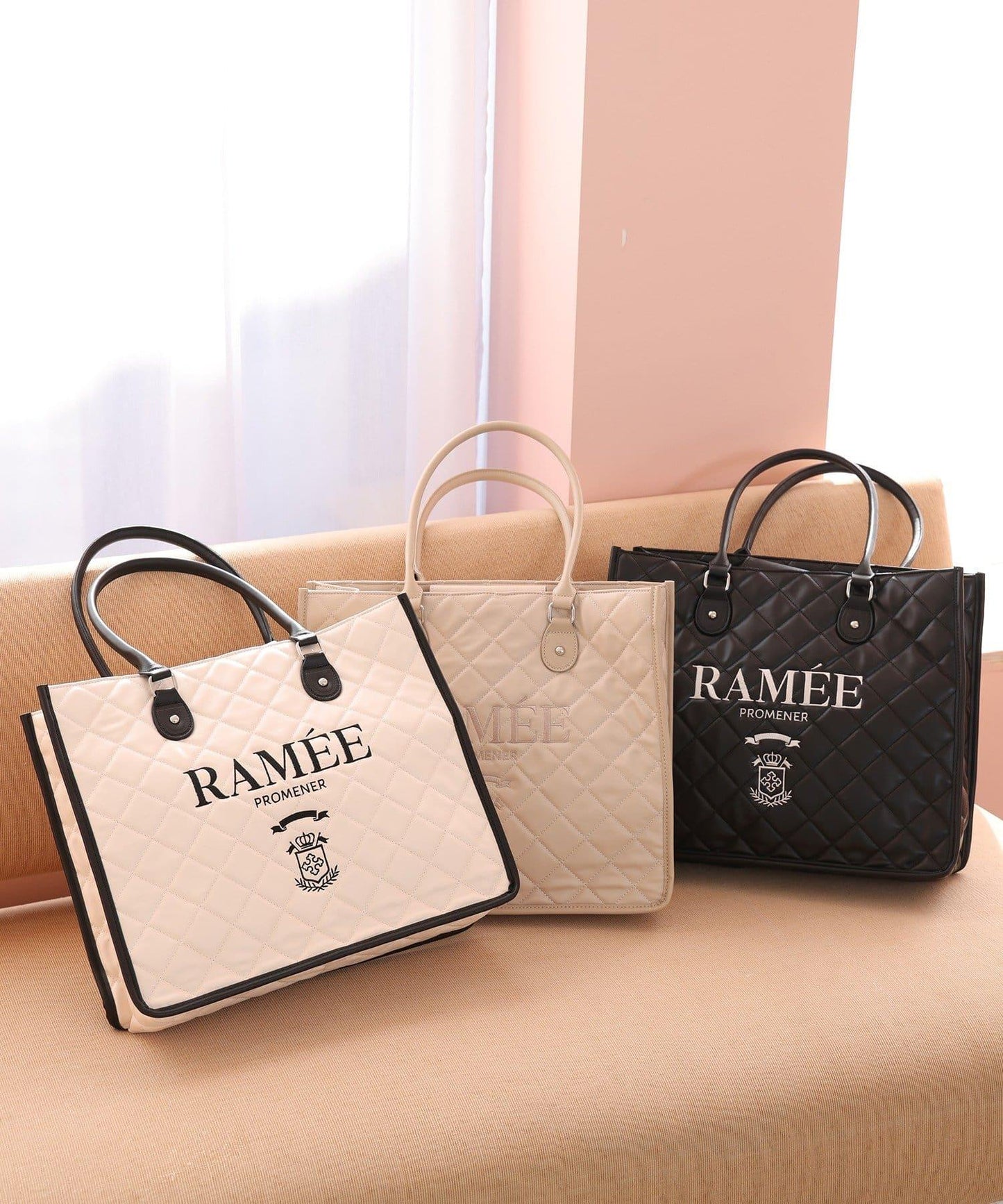 【復刻】帶有標誌刺繡的絎縫托特包