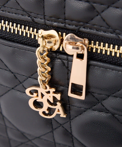 帶吊飾絎縫化妝包