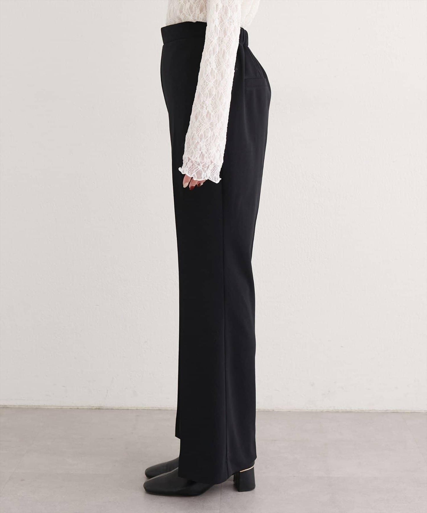 剪裁喬其紗彈力喇叭褲