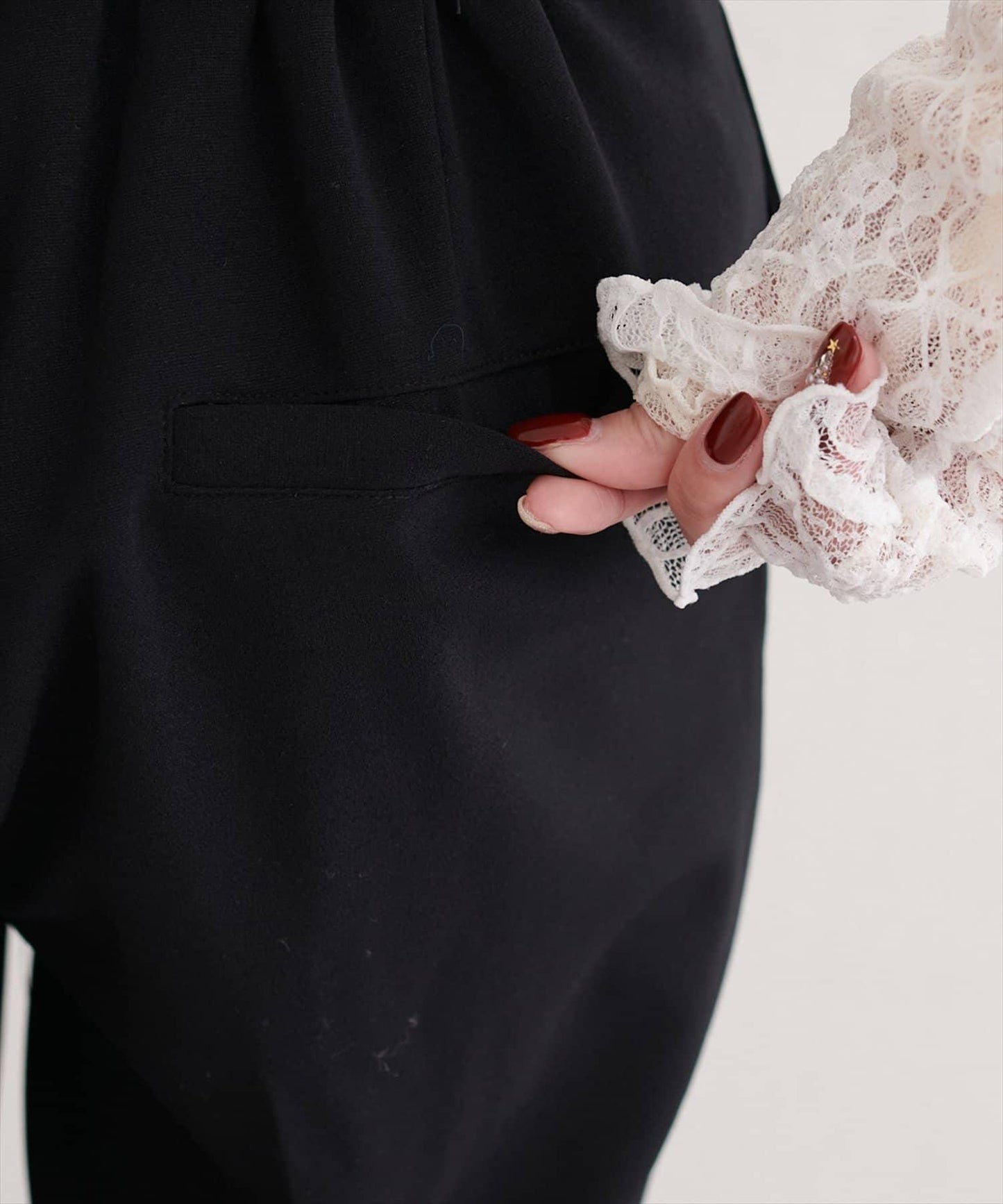 剪裁喬其紗彈力喇叭褲