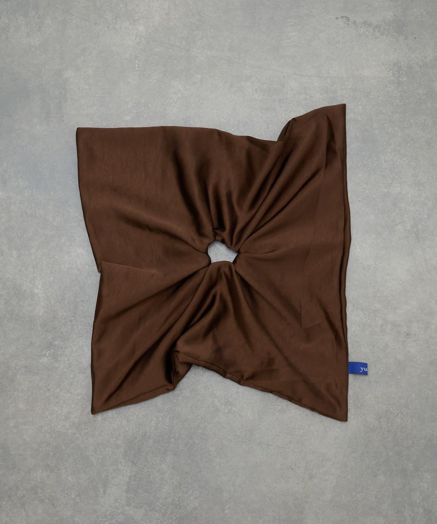 【yuccA】復古緞面大號髮圈