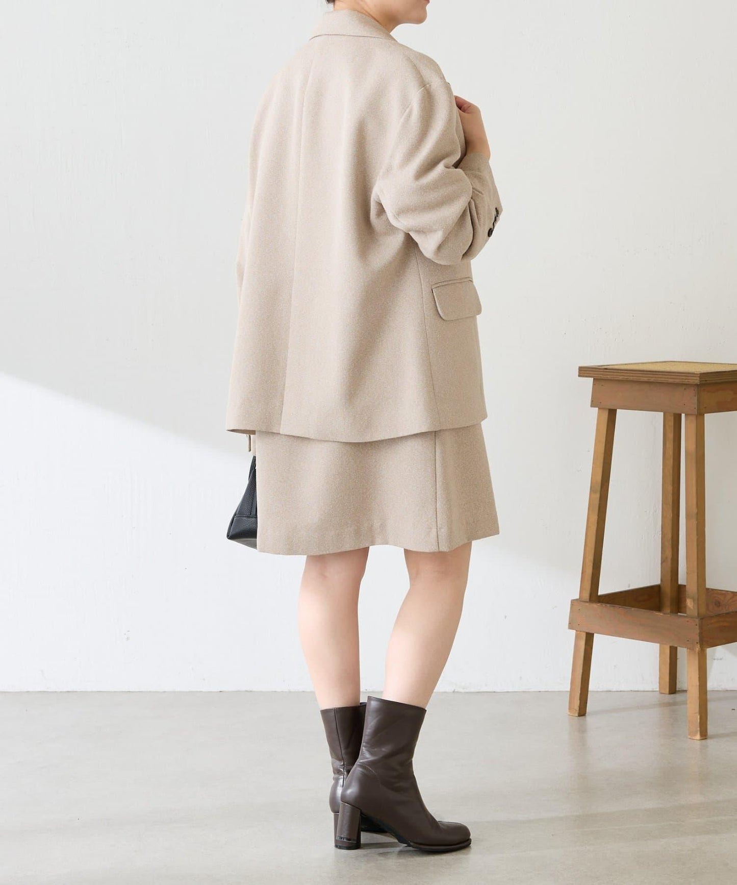 褶皺迷你連衣裙/套裝