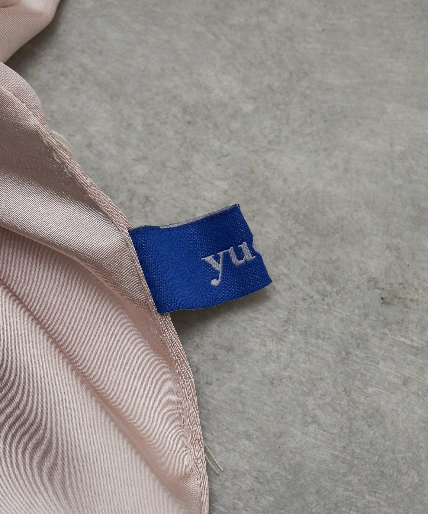 【yuccA】復古緞面大號髮圈