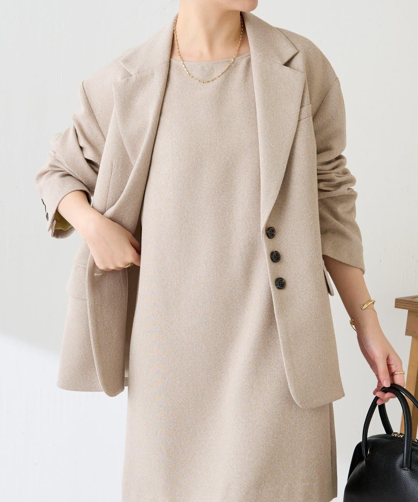 褶皺迷你連衣裙/套裝