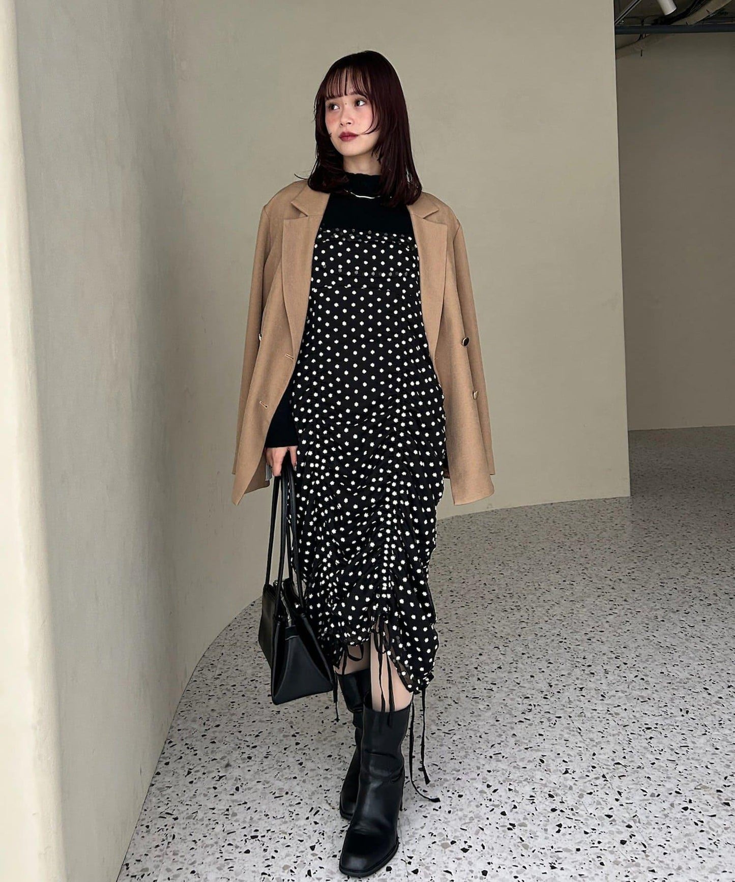 抽繩花卉吊帶連衣裙