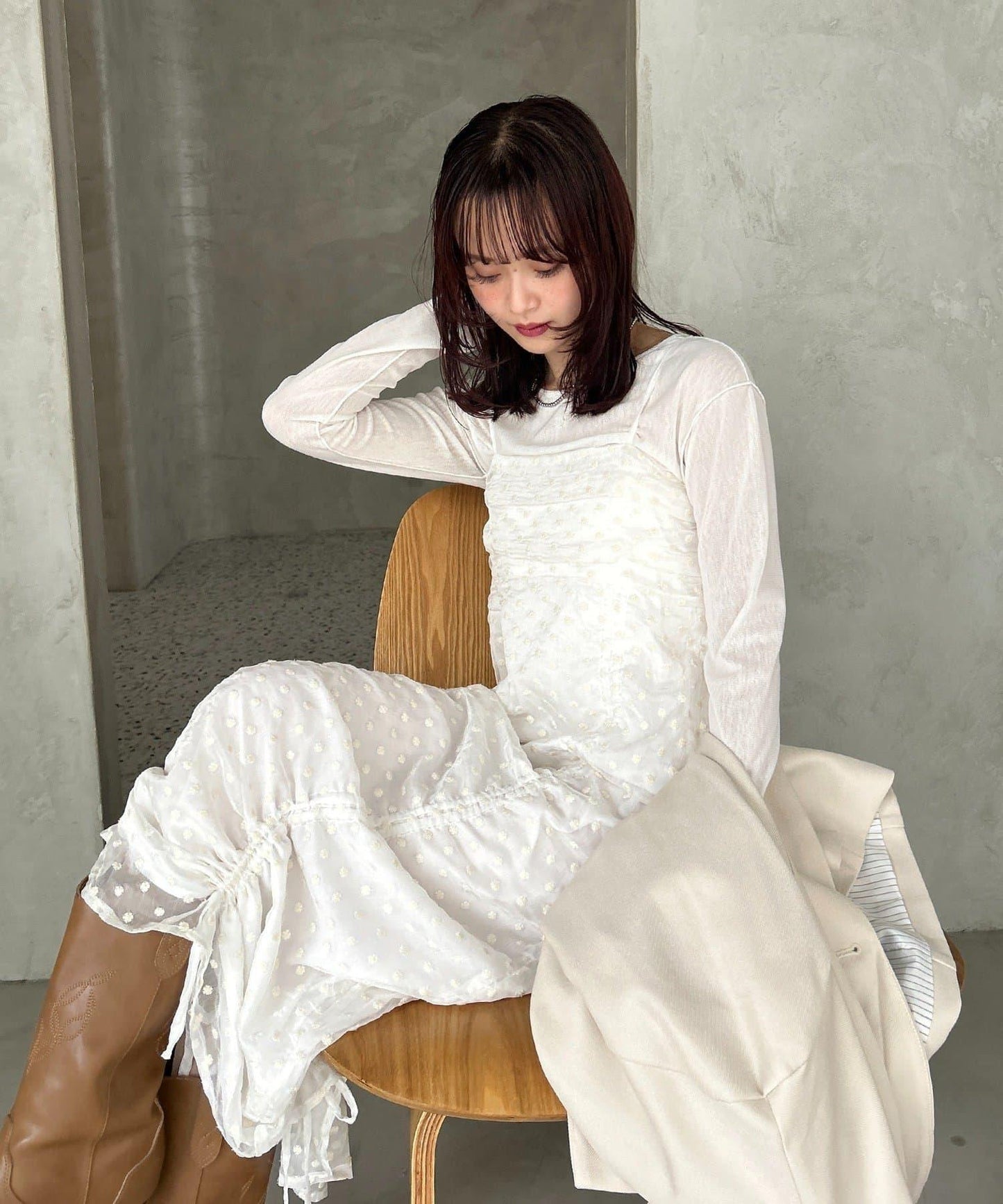 抽繩花卉吊帶連衣裙