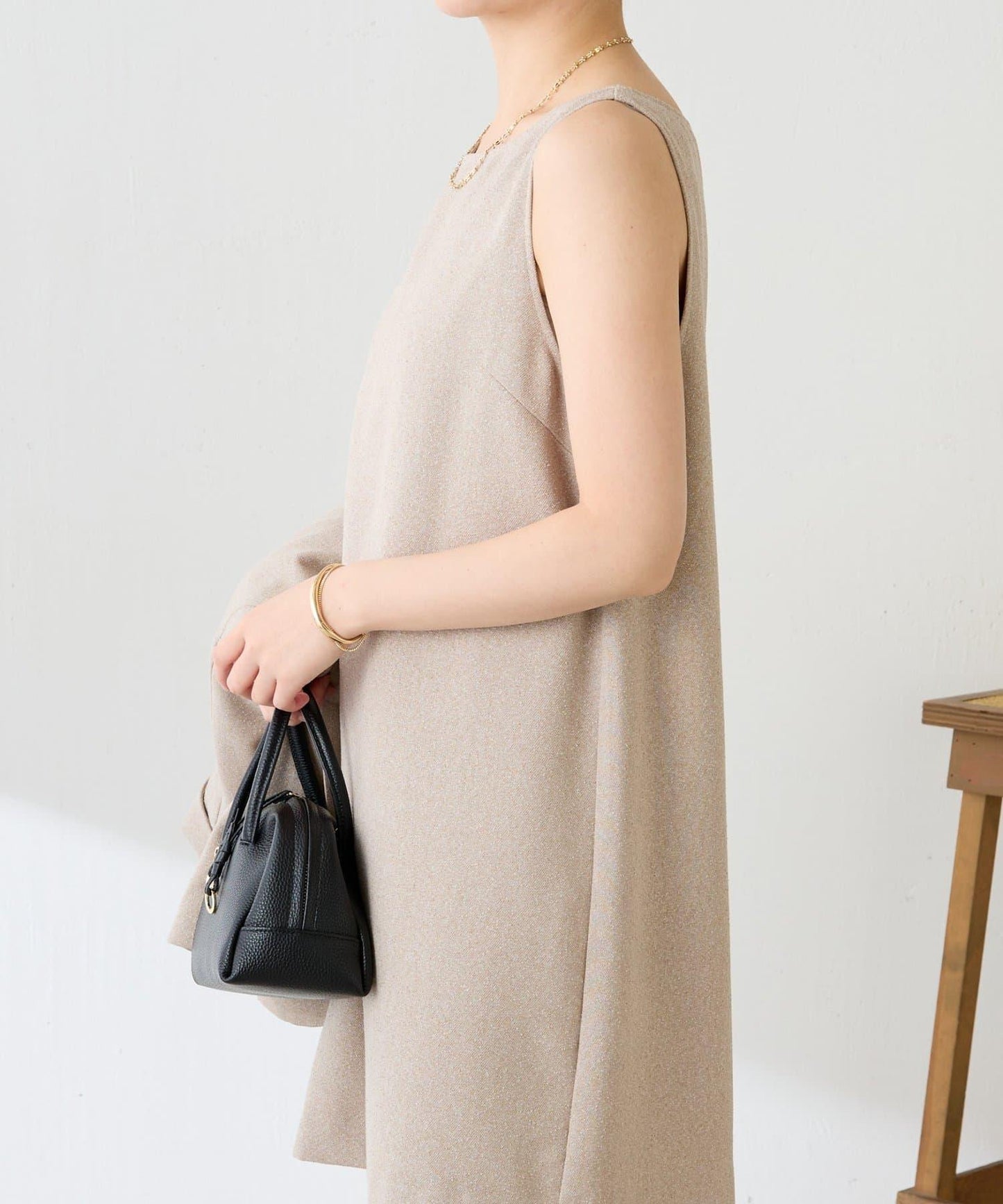 褶皺迷你連衣裙/套裝