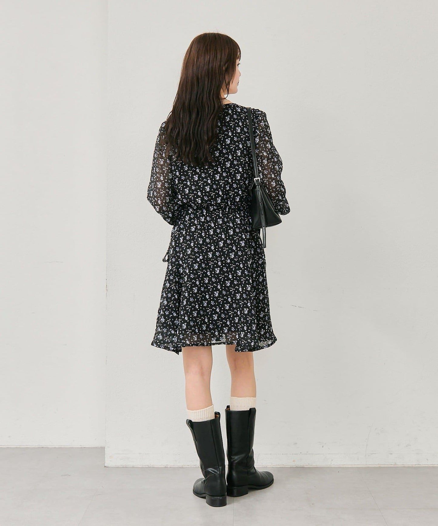 裹身花卉迷你連衣裙