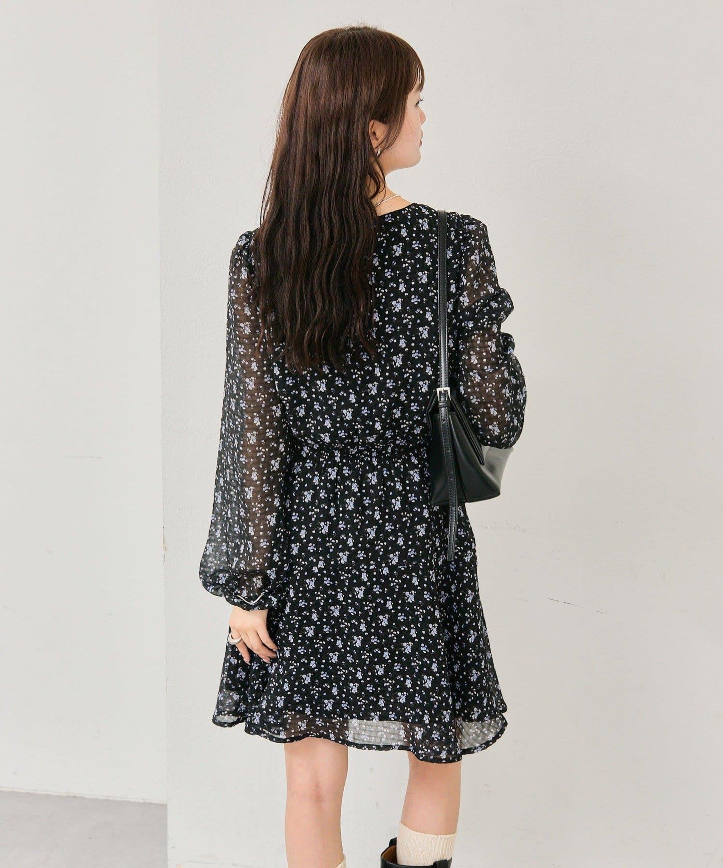 裹身花卉迷你連衣裙