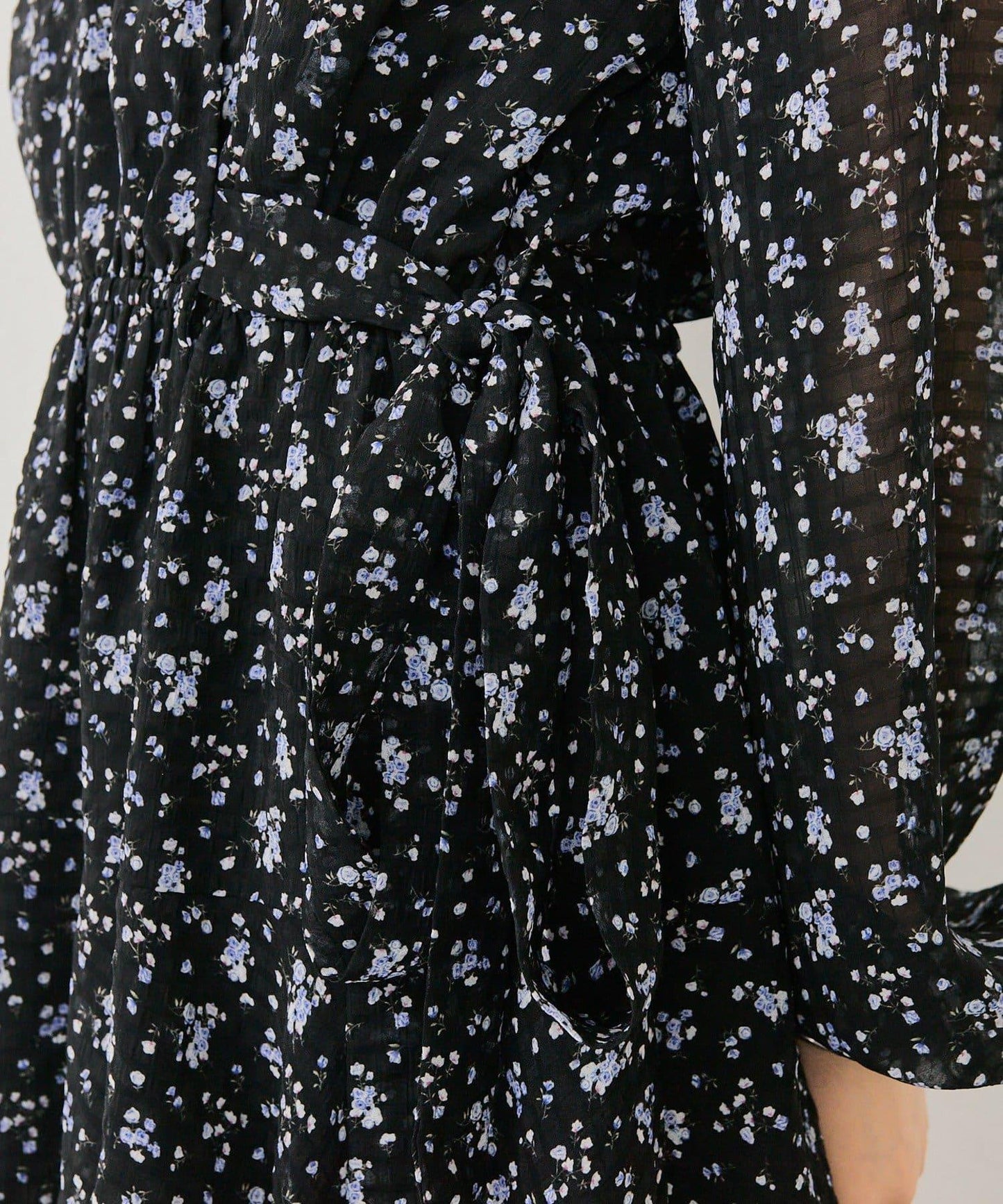 裹身花卉迷你連衣裙