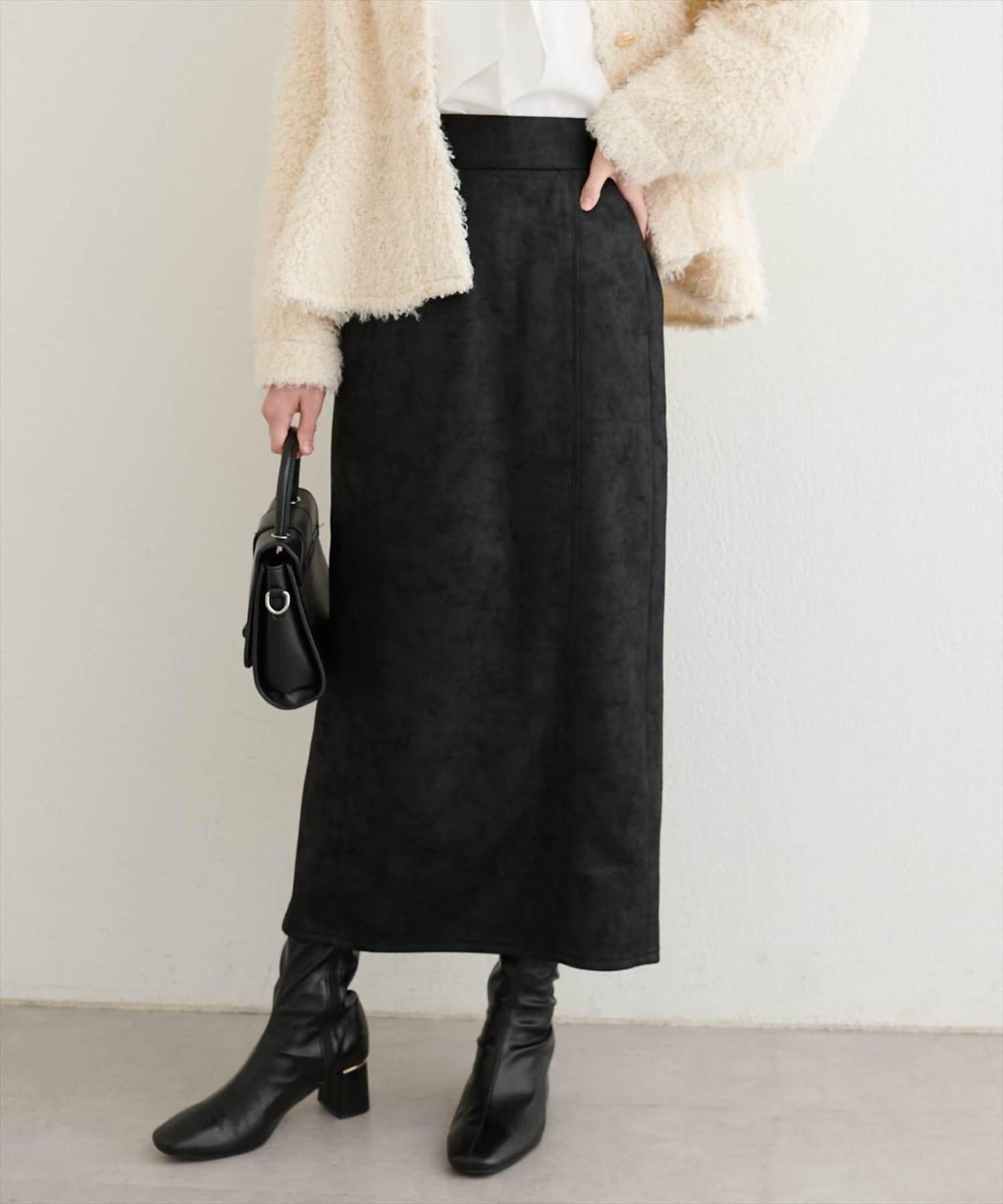 仿皮絨面修身半身裙