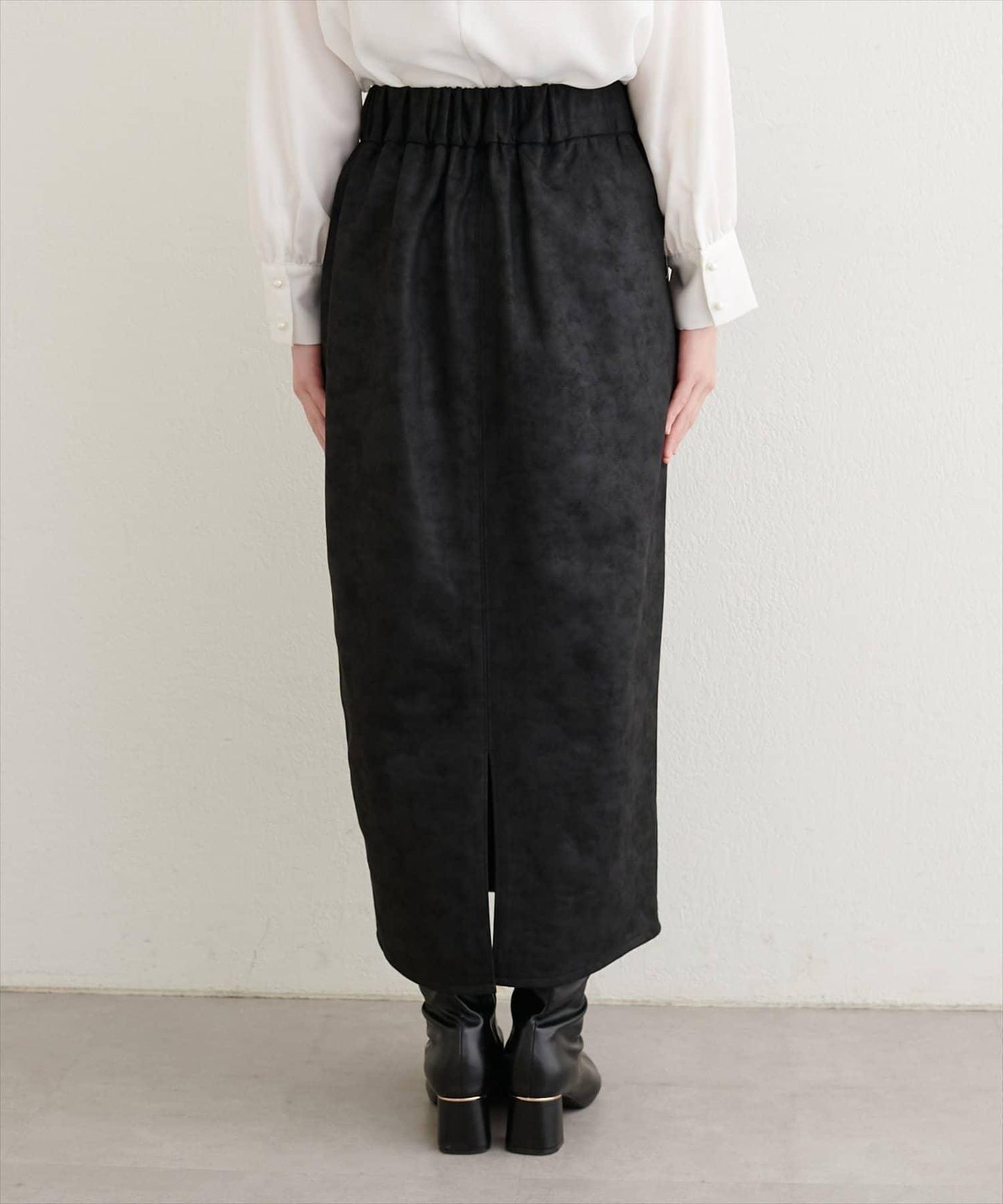 【natural couture】仿皮質針織絨面修身半身裙