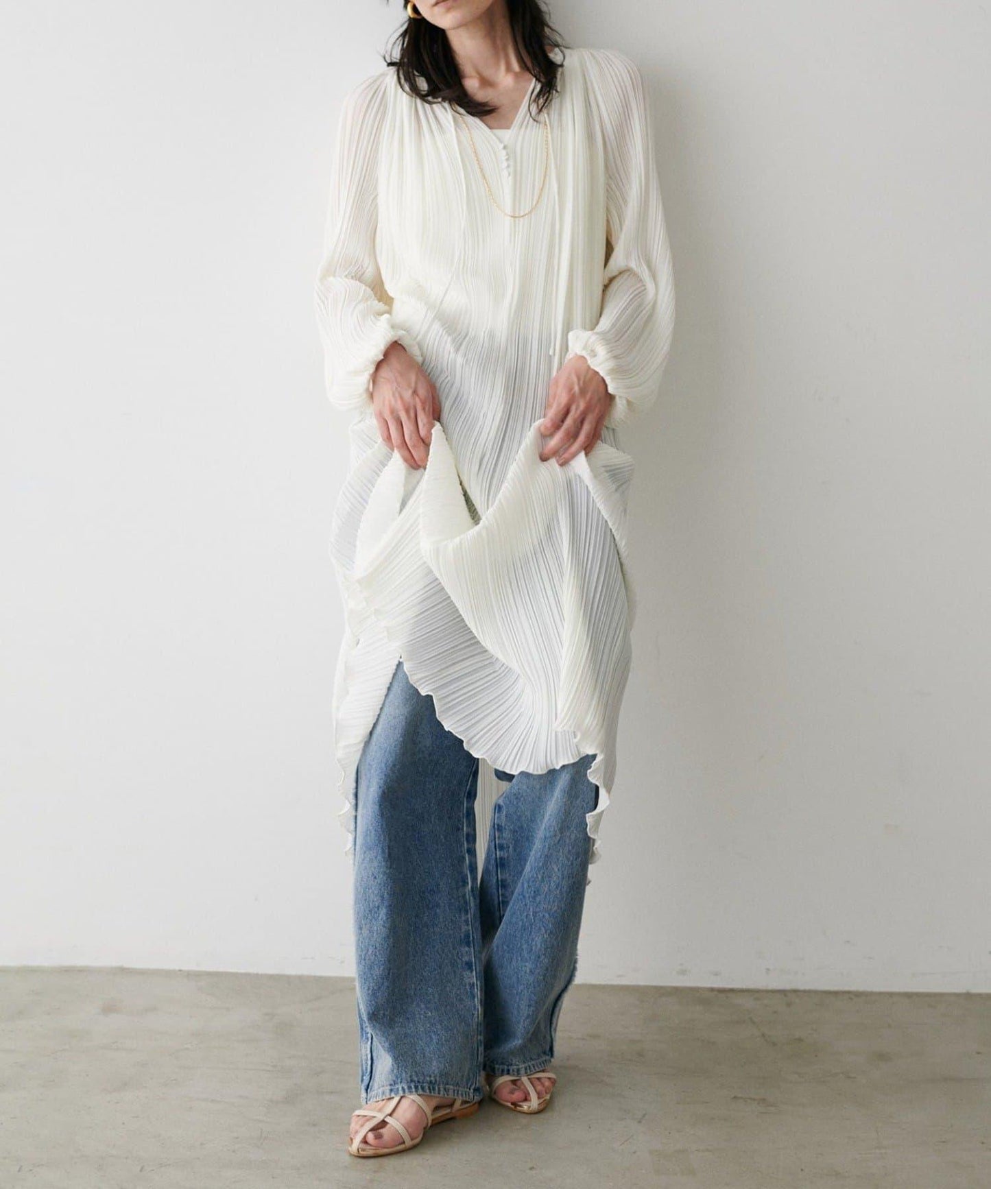 【LARUTA】百褶直筒連衣裙