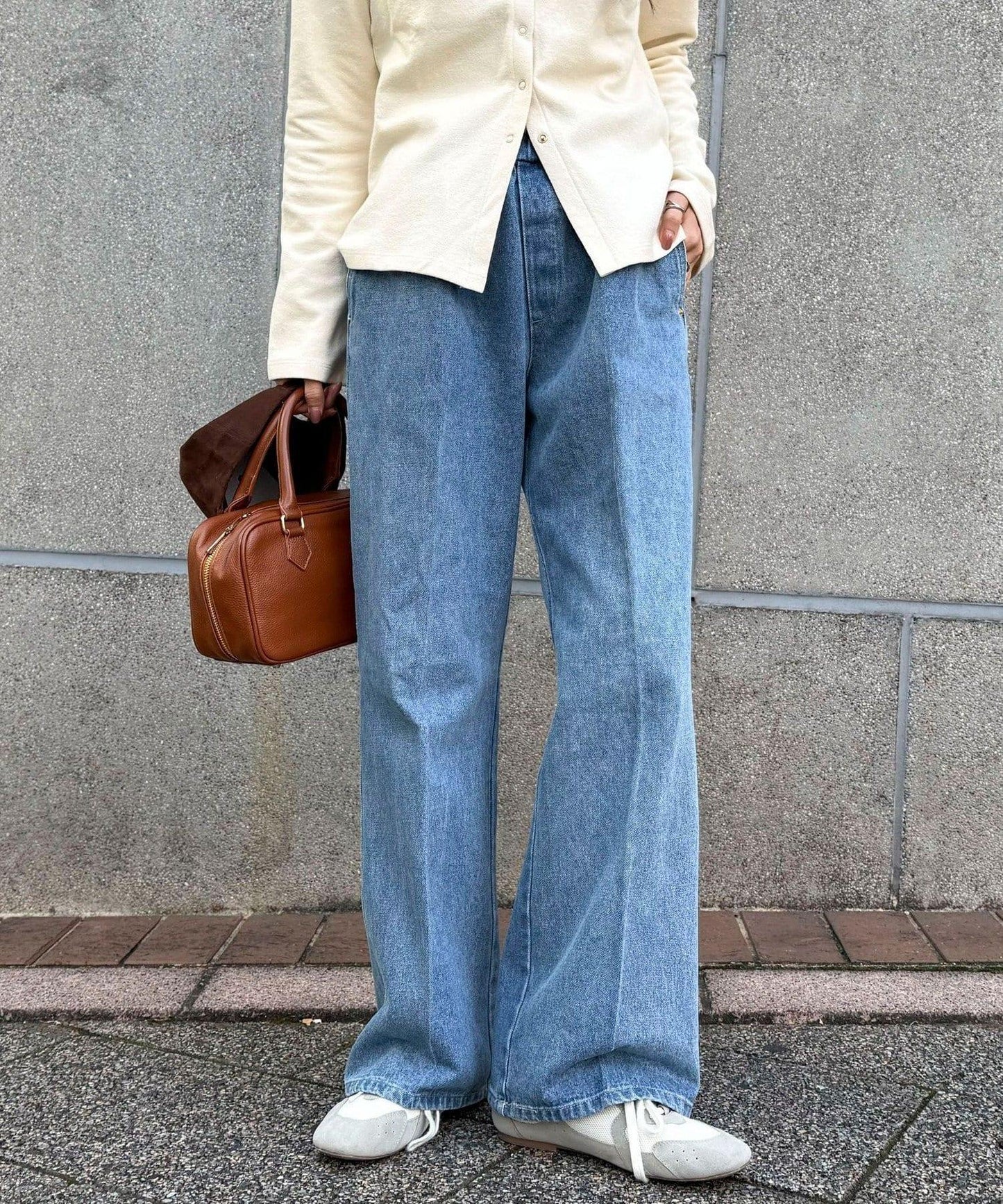 喇叭牛仔休閒褲