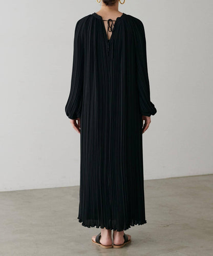 【LARUTA】百褶直筒連衣裙