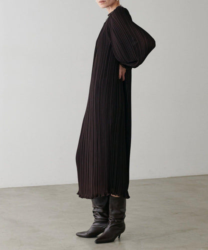 【LARUTA】百褶直筒連衣裙