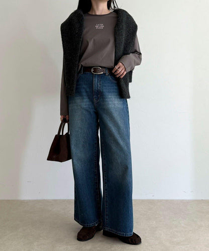 單點刺繡標誌長袖T恤