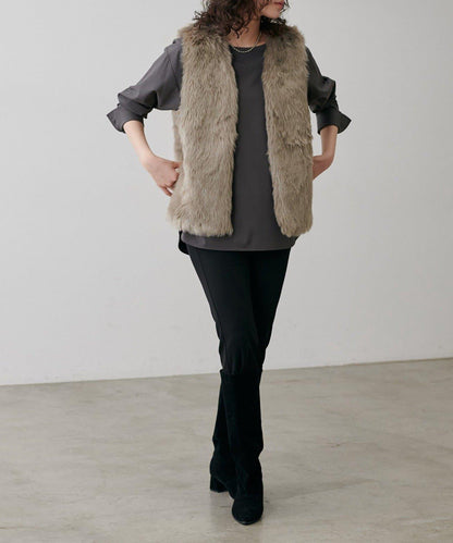 【LARUTA】寬幅PU混紡帶袖口套頭衫