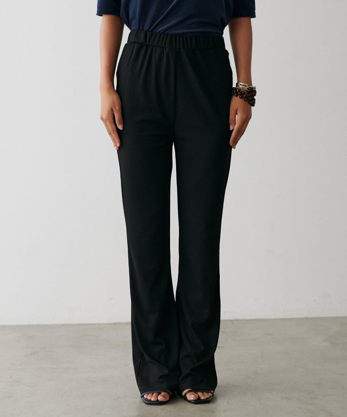 【LARUTA】美麗剪裁羅紋長褲