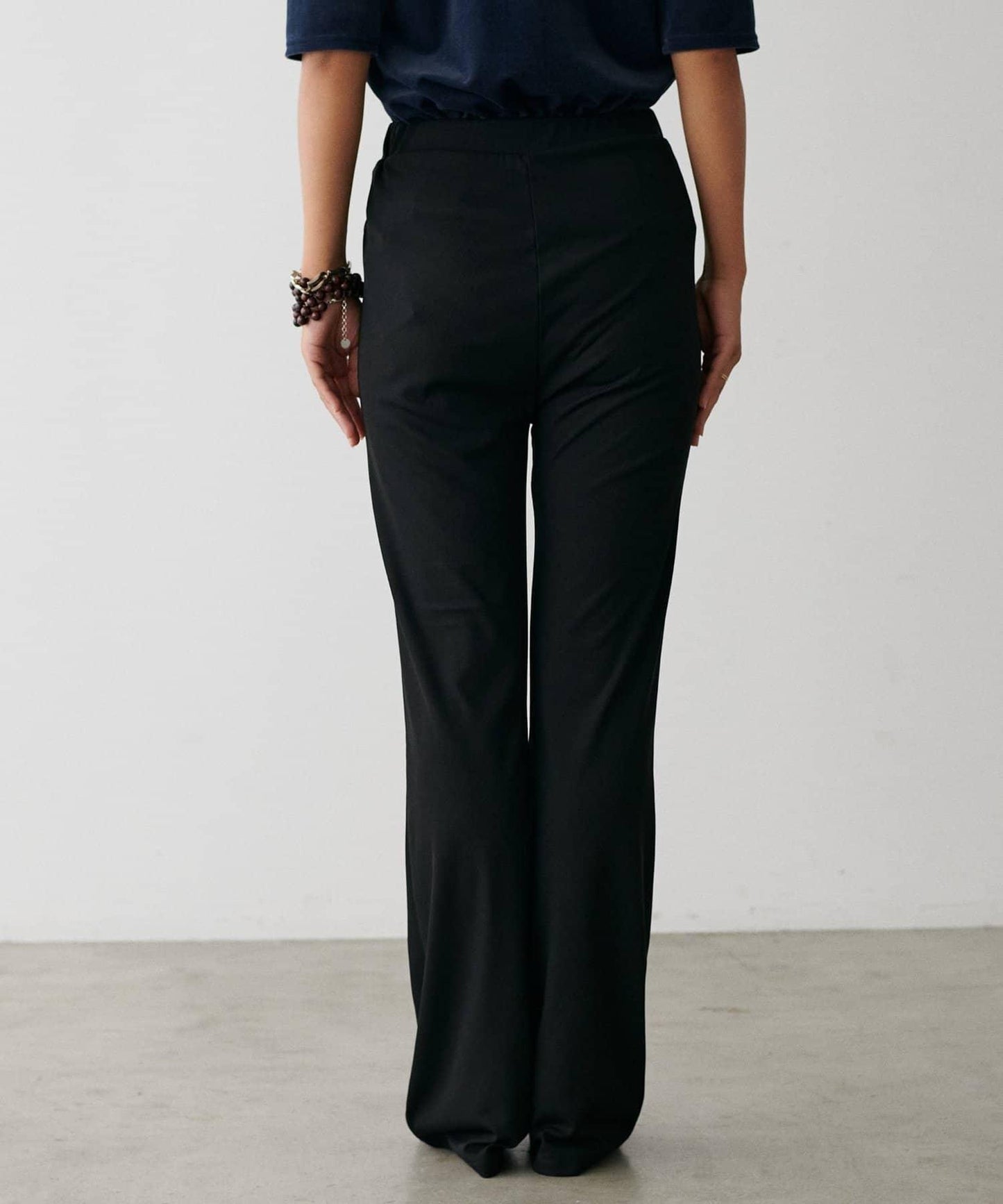 【LARUTA】美麗剪裁羅紋長褲