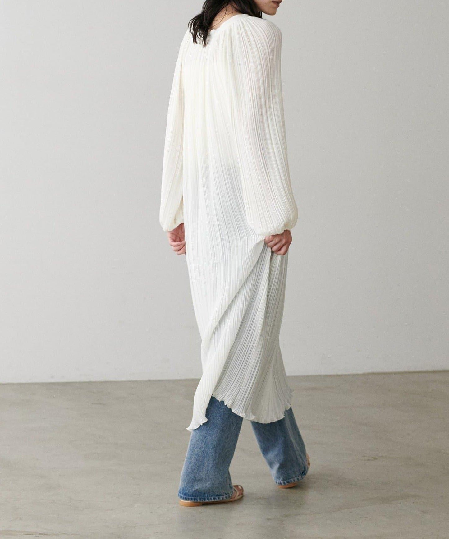 【LARUTA】百褶直筒連衣裙