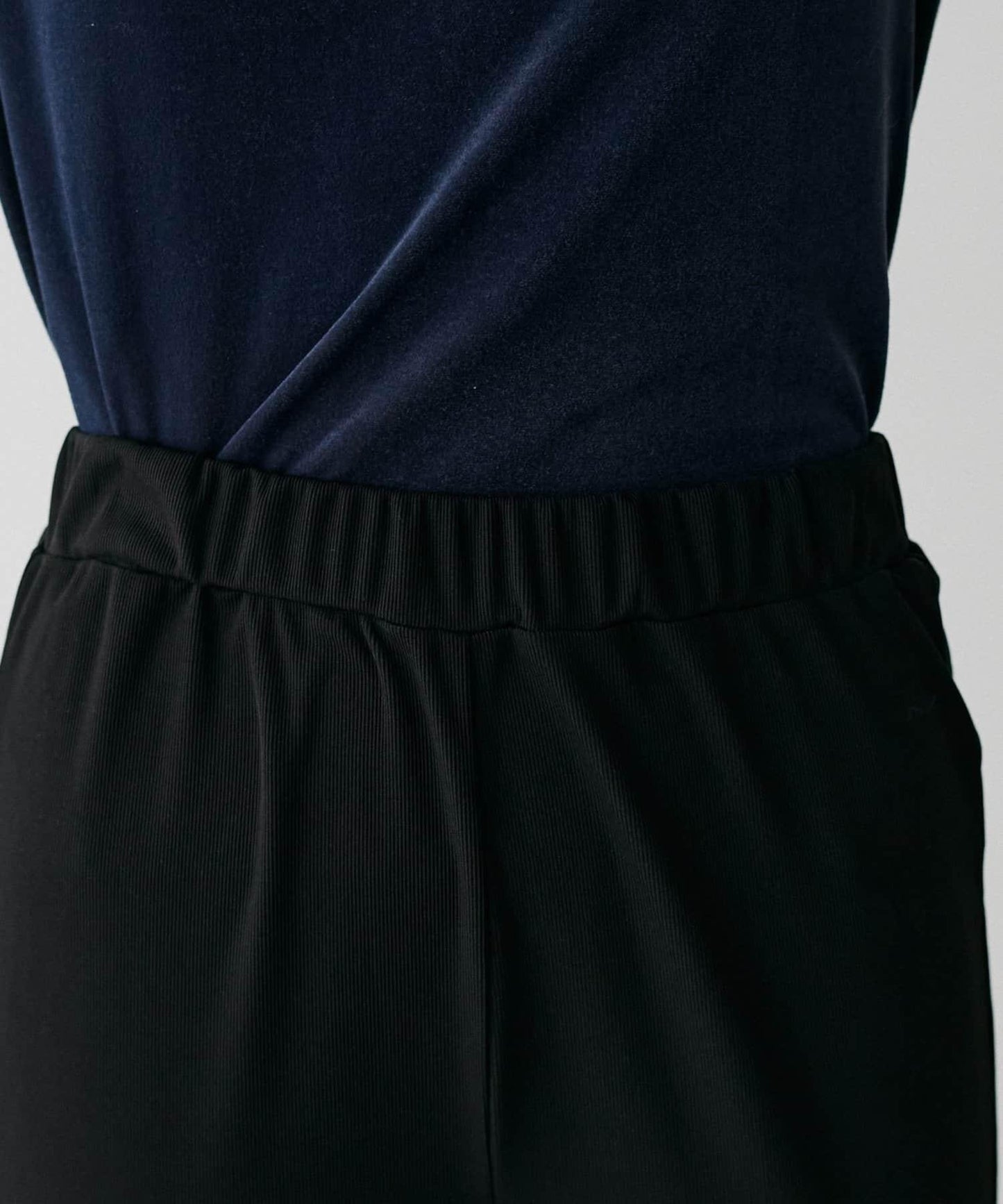 【LARUTA】美麗剪裁羅紋長褲