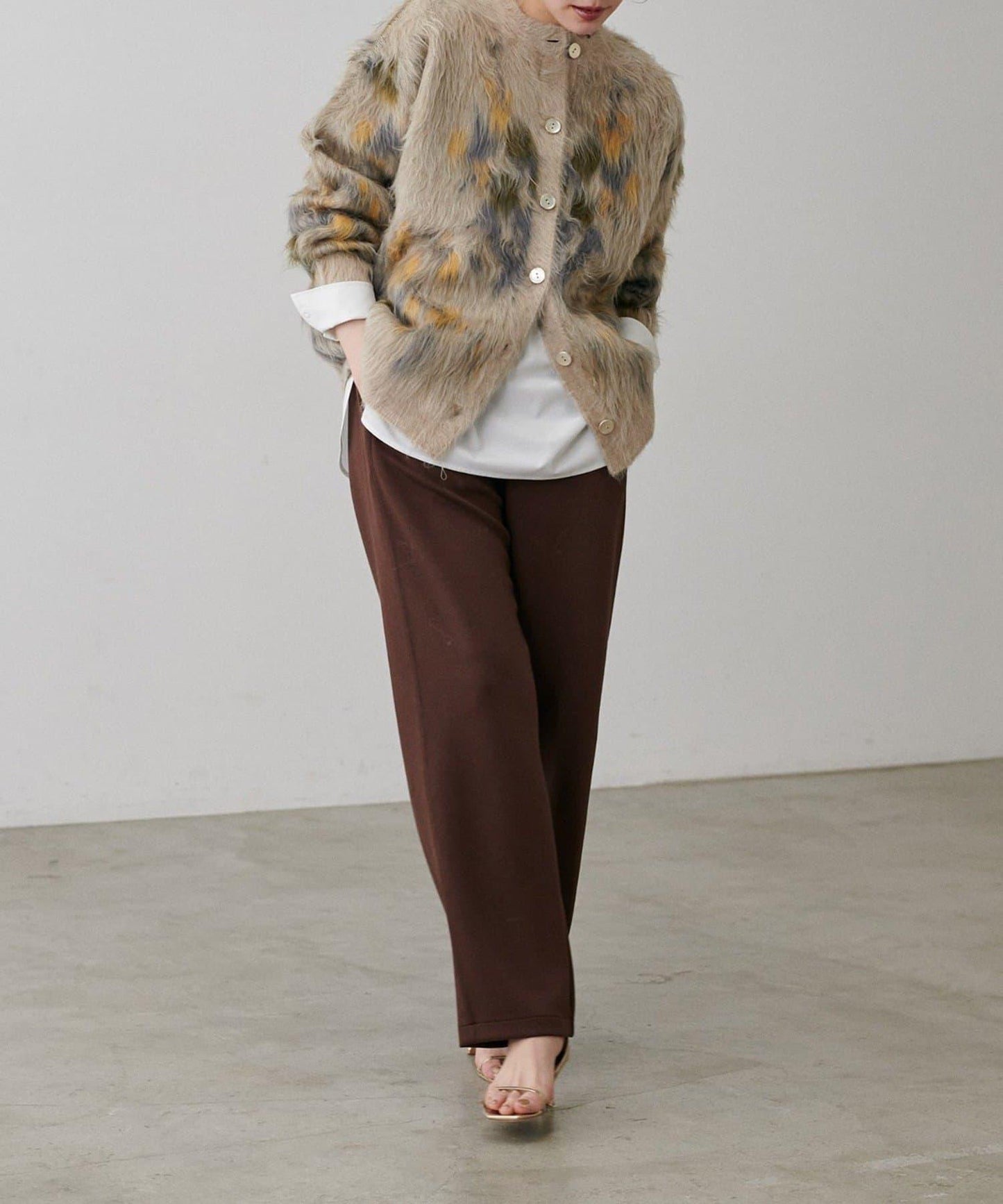 【LARUTA】寬幅PU混紡帶袖口套頭衫