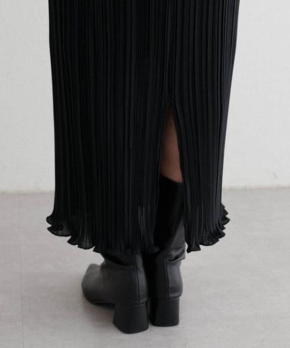 【LARUTA】百褶修身半身裙