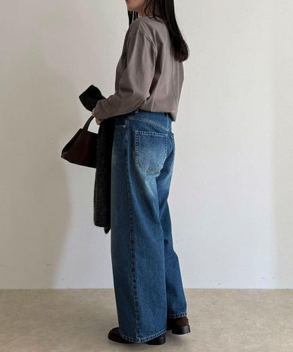 單點刺繡標誌長袖T恤